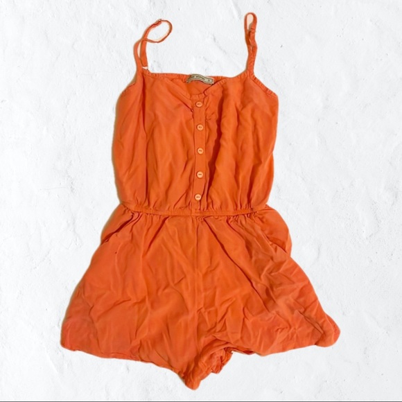 Romper - Picture 1 of 3